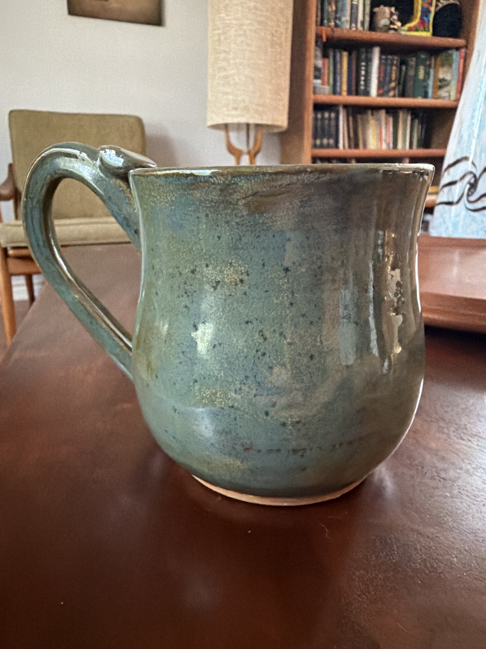 Blue opal curves  — photo 2 of 2